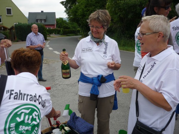 TuS Spork/Wendlinghausen - 2015 Sternwanderung zum 90. Jubiläum